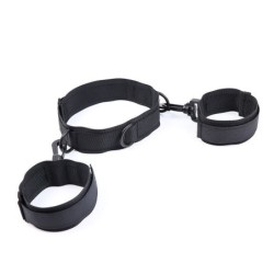 Esposas Y Collar De Nylon de Ohmama Fetish | Piumer